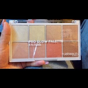 PRO GLOW PALLET ✨